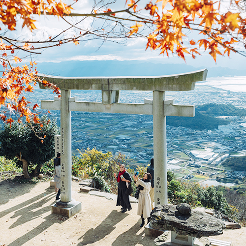 首訪日本香川，念念不捨的是，離天神最接近的神社｜高屋神社：天空鳥居